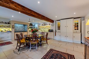 Photo 21- click for photo gallery